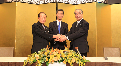 a signing ceremony to open “BPO Center Sasebo”