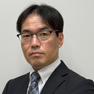 根本 泰治