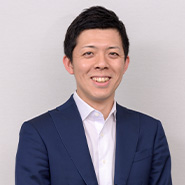 太田　薫 氏