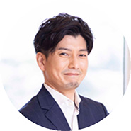 岩井　拓也