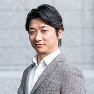 前田　央