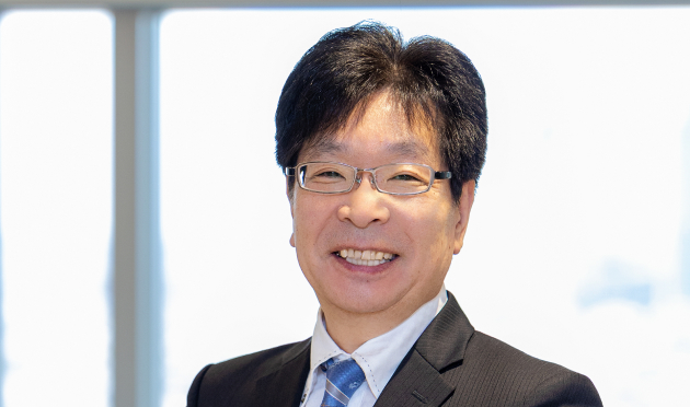 代表取締役社長 星 繁